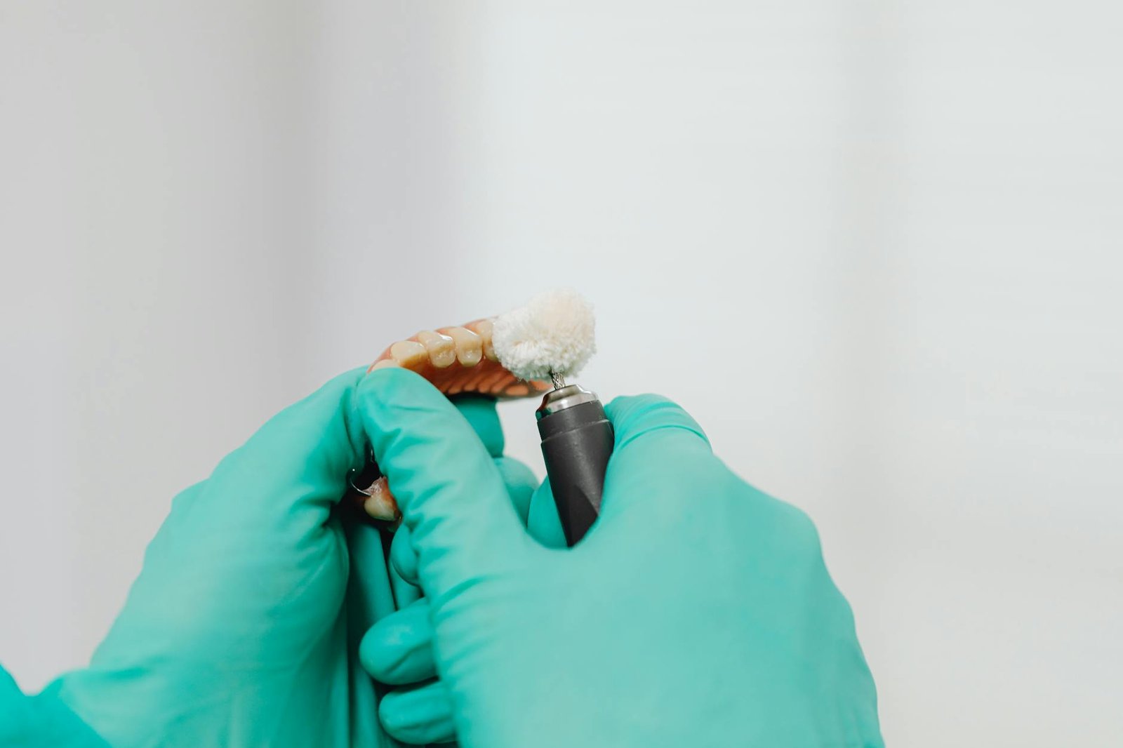 Illustration of Scaling & Polishing Guide: Must-Have Tips from Best Dentist Near Jubilee Hills