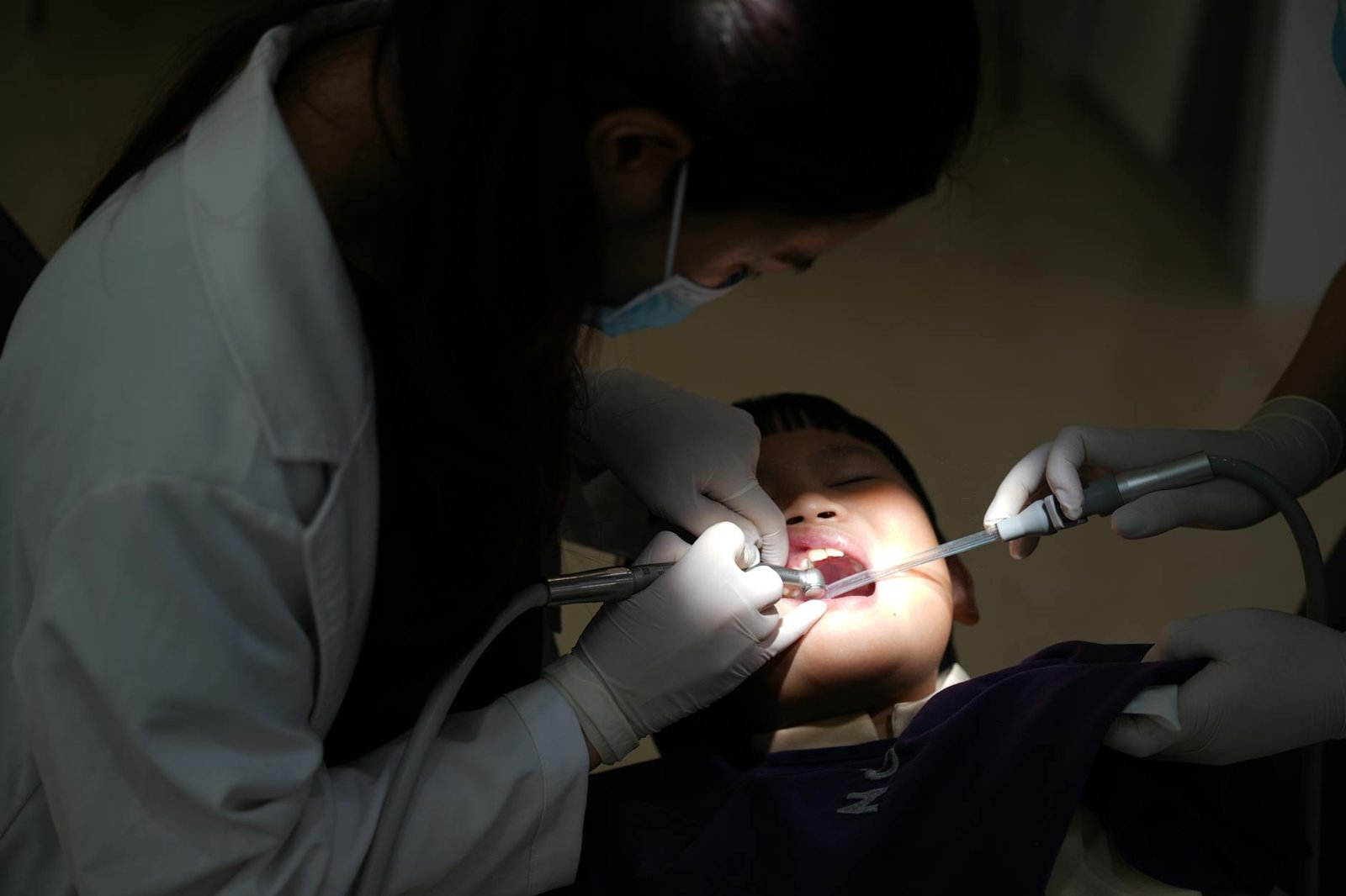 Illustration of Tooth Sensitivity Treatment: Exclusive Best Dentist Near Jubilee Hills, Hyderabad