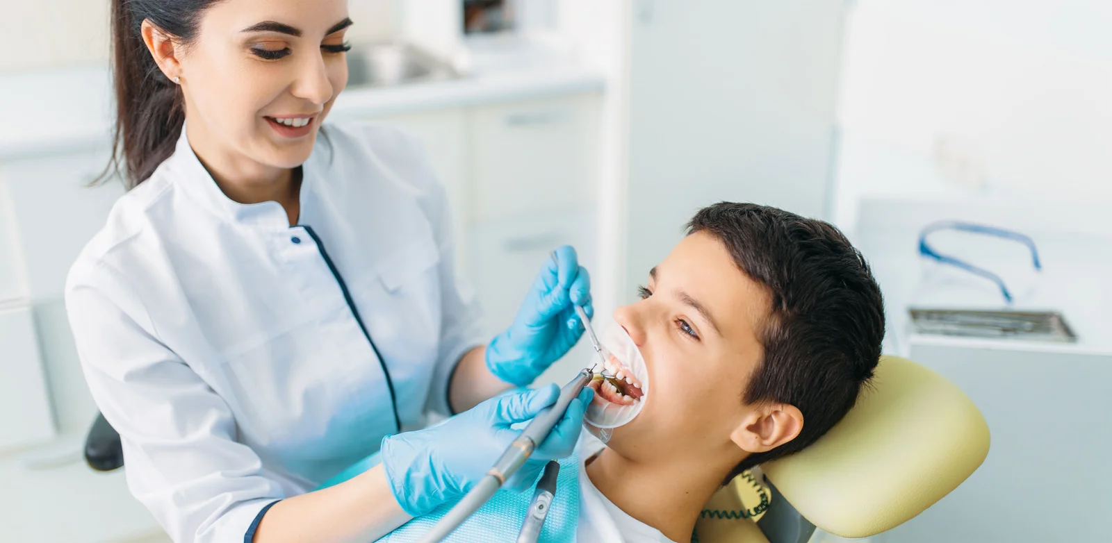 Teeth Whitening Hyderabad: Exclusive Tips From the Best Dentist Near Me